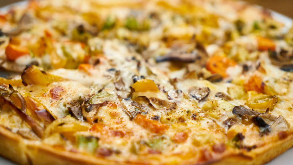 Gruyère-Mushroom-Pizza-With-Balsamic-Glaze-Recipes-997.jpeg